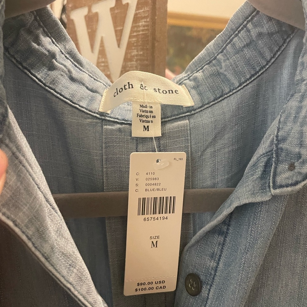 Cloth & Stone Women's Light Blue shirt